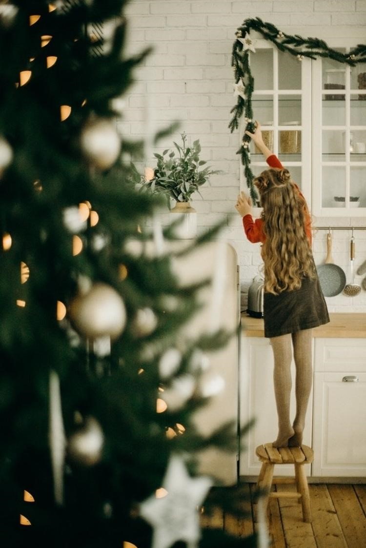 christmas tree garland ideas